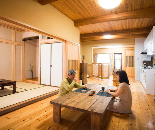 松山市　S様邸　次世代へと受け継がれる家　～時を経るごとに美しさが増す住まい～